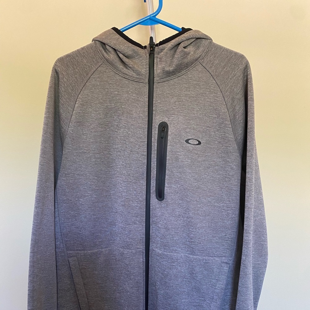 Oakley Performance Jacket